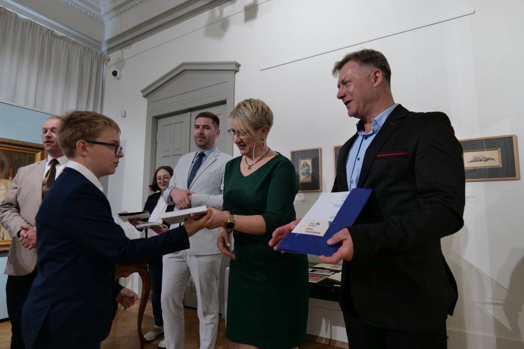 Wojewódzki Konkurs Wiedzy Historycznej ZIEMIA SĄDECKA OD PRZESZŁOŚCI DO WSPÓŁCZESNOŚCI