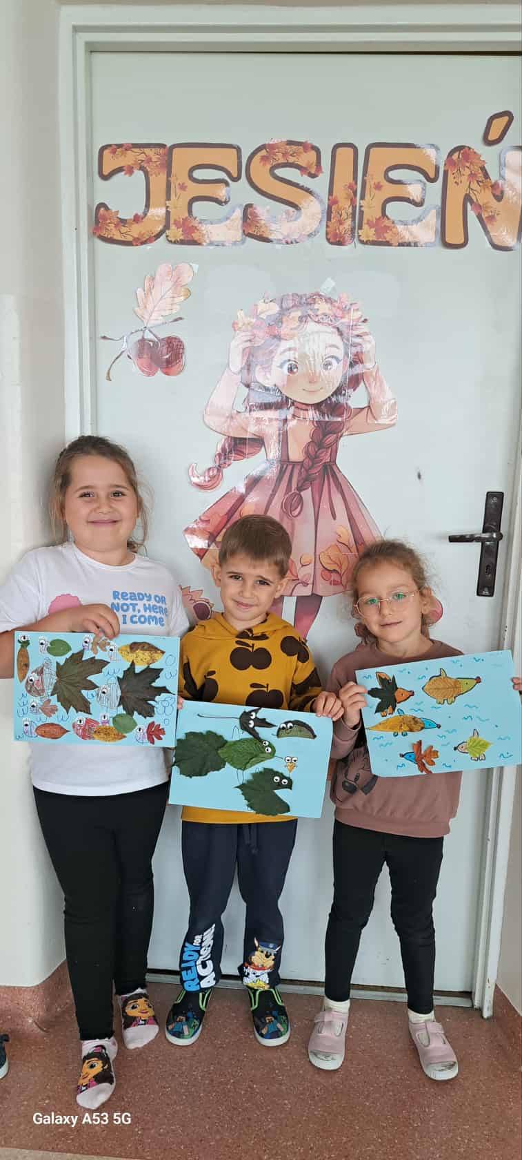 Jesienne prace plastyczne – „Rybki z liści