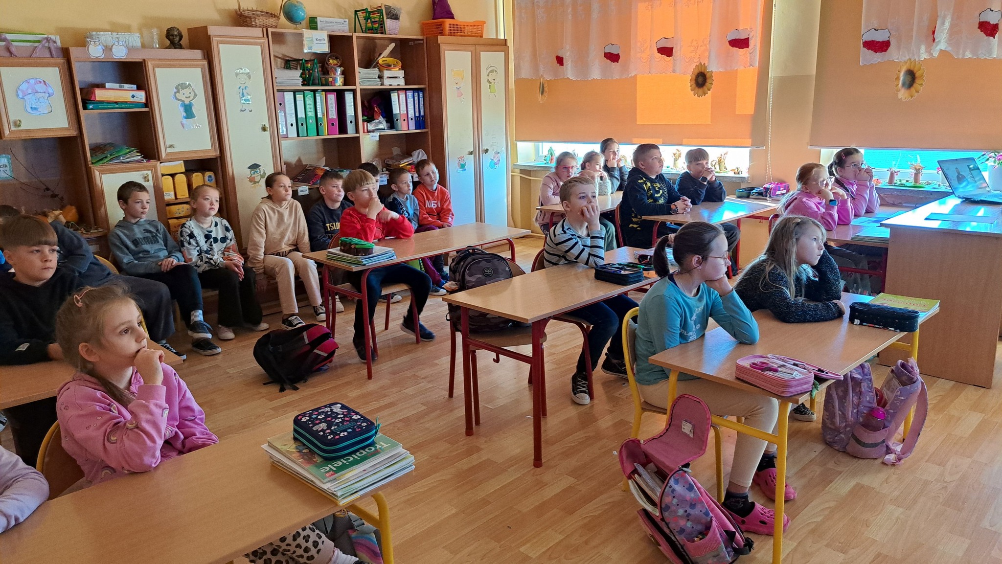 Lekcja z pedagogiem w klasach 2 i 3.