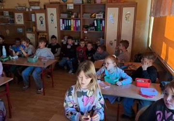 Lekcja z pedagogiem w klasach 2 i 3.