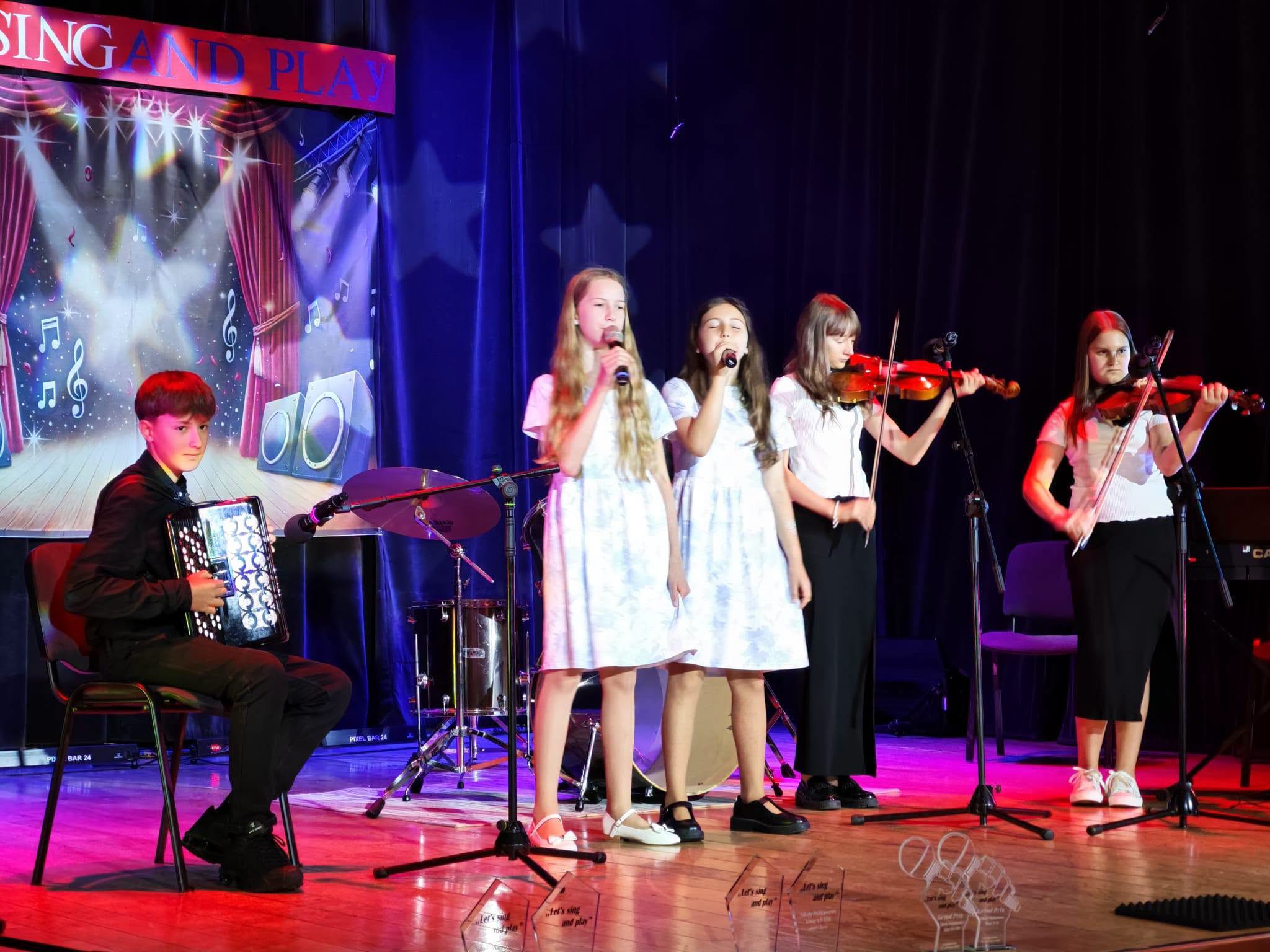 VIII Powiatowy Konkurs Piosenki Angielskiej „Let's Sing and Play”